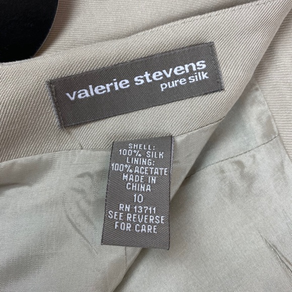 Valerie Stevens Silk Pencil Skirt - Picture 4 of 7